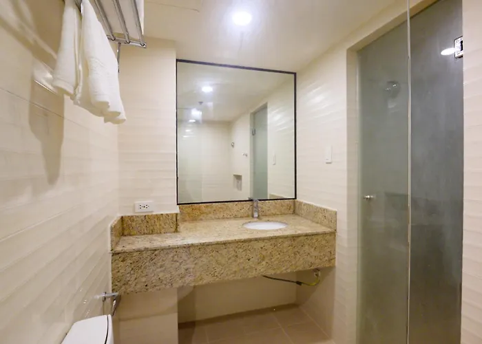 Hotel Surestay By Western 3*