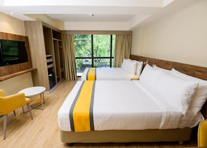 Surestay By Western Hotel Cebu