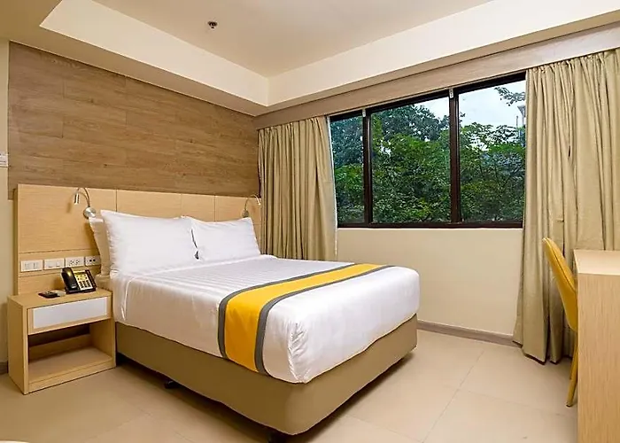 Hotel Surestay By Western 3*