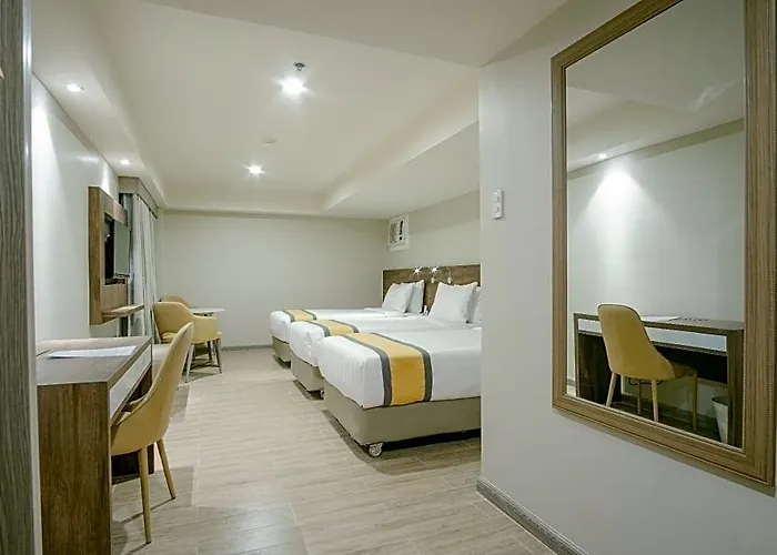 Surestay By Western Hotel 3*